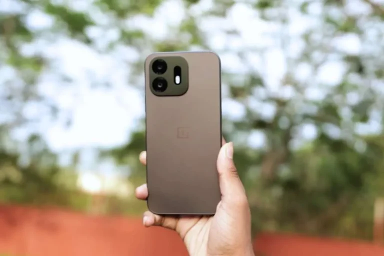 OnePlus ने लॉन्च किया नया 8000 mAh बैटरी वाला फोन..लेकिन एक कमी भी है! OnePlus ने लॉन्च किया नया 8000 mAh बैटरी वाला फोन..लेकिन एक कमी भी है!